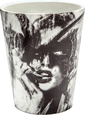 Mugg 35 cl Looking for You svart/vit Carolina Gynning